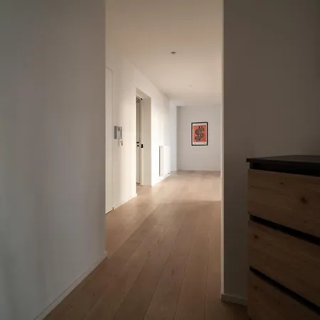 Apartment Luxurious Penthouse On Prime Location *