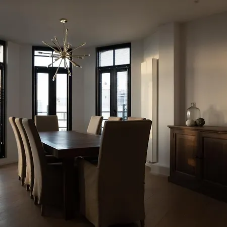 Luxurious Penthouse On Prime Location